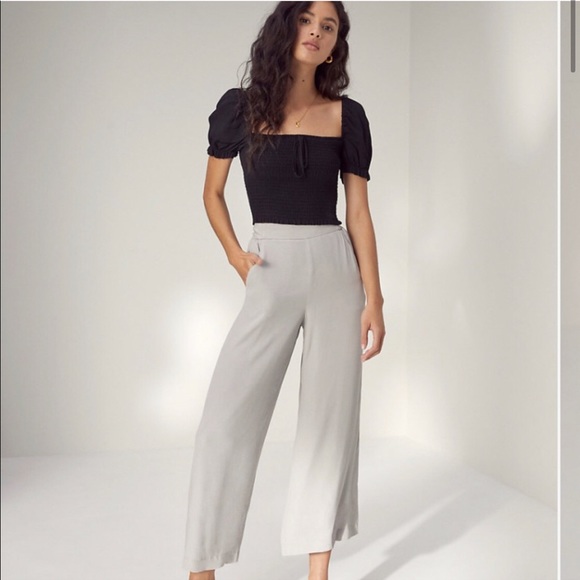 Aritzia Pants - Wilfred Faun Pants